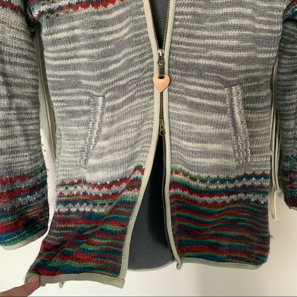 Laundromat Handmade in Nepal 100% Wool Zip Hoodie - Picture 7 of 16